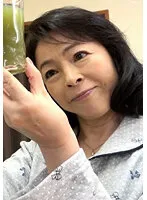 M564G-010 -  Worried about her son who has little libido, she is a lustful mother who secretly seduces her by taking a stimulant! !