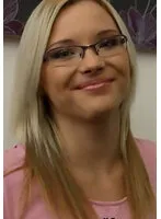 M567G-008 -  When a 20-year-old beautiful girl with blonde glasses asks for a pillow business to make her debut in Japan, the foreigner is sexually unrestrained! ? Accept it obediently and open it! !