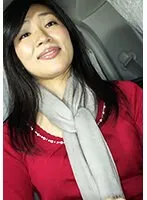 M670G-010 -  Picking up a mature woman on the street, giving her an erotic interview and showing her her underwear, we begin an erotic shoot! Gonzo sex with a mature woman who is starting to feel it!