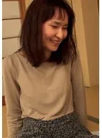 M736G-004 -  Slender mature woman's nervous first AV appearance! I go crazy because of the actor's intense piss!