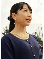 M752G-001 -  A sullen bimbo with a neat face! ? I'm M on the bed. Creampie sex with a hidden bitch mature woman who applied for AV with high expectations for sex for the first time in 10 years!