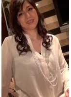 M788G-007 -  A celebrity-type beautiful mature woman is taken to a hotel for a private shoot! The frustrated mature woman greedily seeks pleasure and cums over and over again!