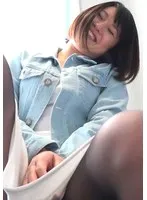 M842G-012 -  I found a wife in the countryside and invited her to a hotel for some interviews and had sex with her! The wife's sensitive body is soaked with a vibrator and squirts!