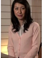 M913G-010 -  We invite the mother and daughter we saw on the street to an overnight interview! The mother feels it in a low voice during the caressing so as not to wake up the daughter next door in the middle of the night, and we give her a hard cum shot!