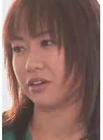 V058I-003 -  A beautiful woman is confused when a young couple suddenly starts having sex! The timid woman is swept away and enters into a threesome! The beautiful woman's pussy feels so good that she ends up cumming inside her!