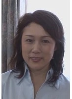 V096I-002 -  She's almost 50 and has such beauty and sex appeal! She's so sexy that she captivates men!