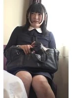 TSSR-01712 -  A man impregnates a beautiful girl who is trembling after skipping school