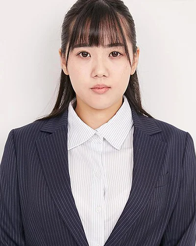 Riho Sakiyama