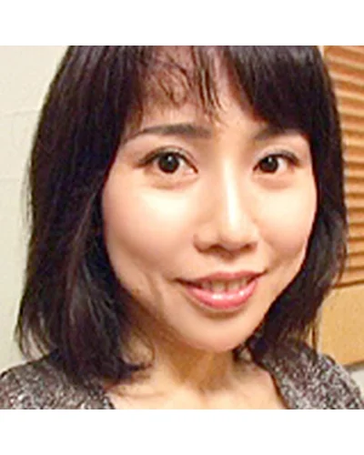 Shino Ozawa