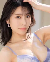 Akari Hanazato